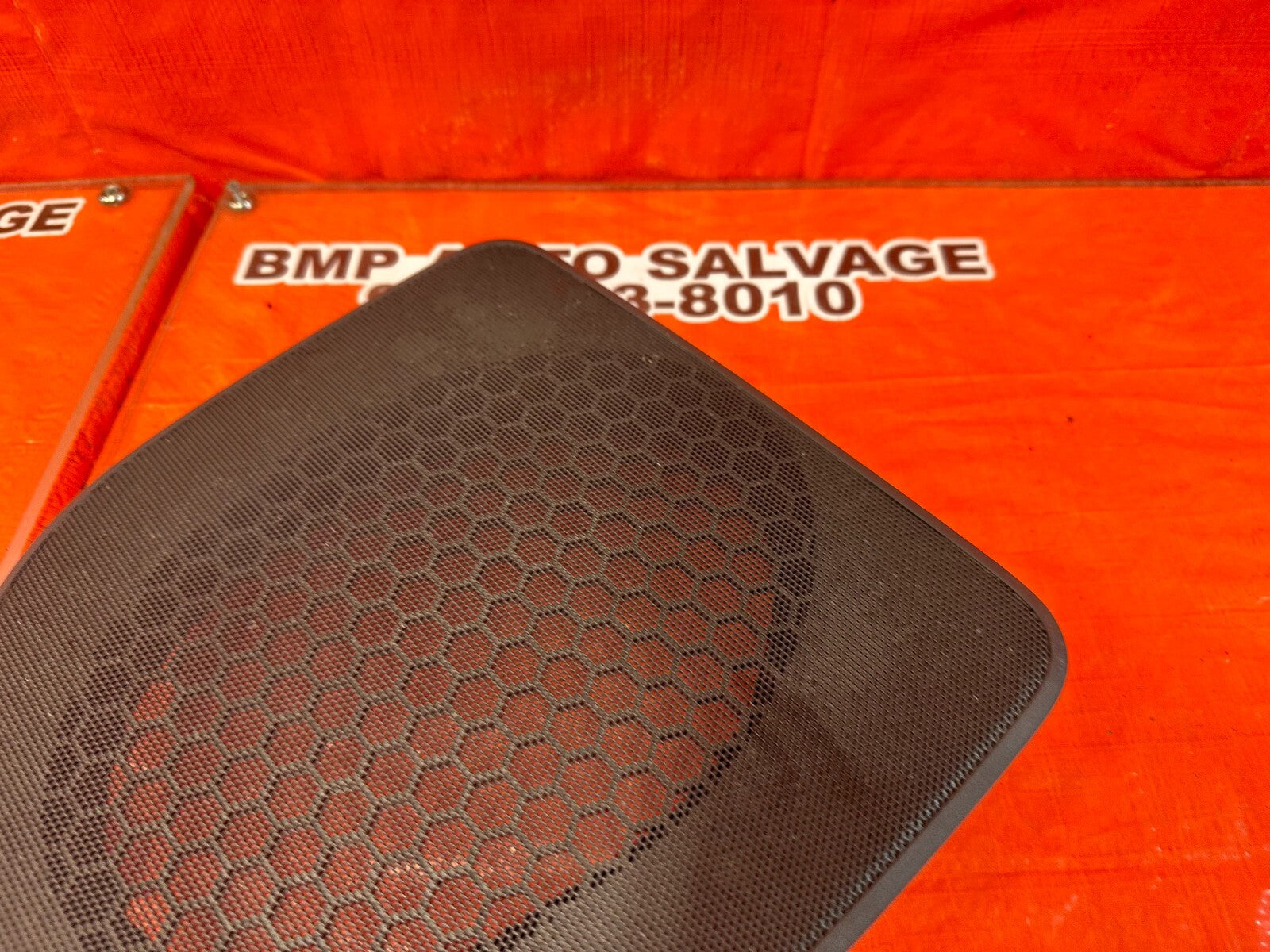 04 08 ACURA TSX   REAR SPEAKER COVER TRIM PLASTIC LEFT OR RIGHT   OEM #255 15