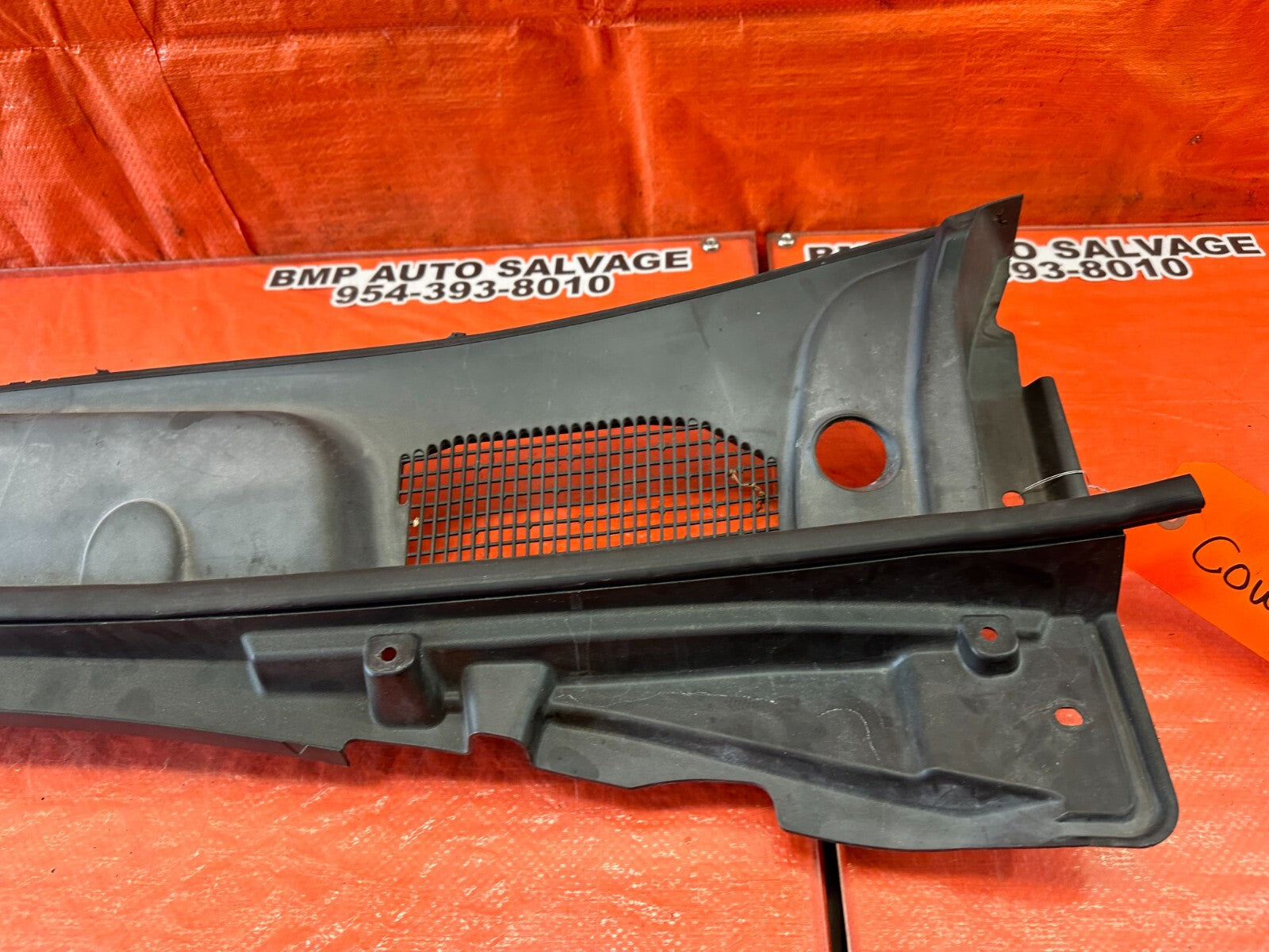 2009 09 LEXUS ES350   WINDSHIELD WIPER COWL TRIM PLASTIC   OEM FACTORY #2446