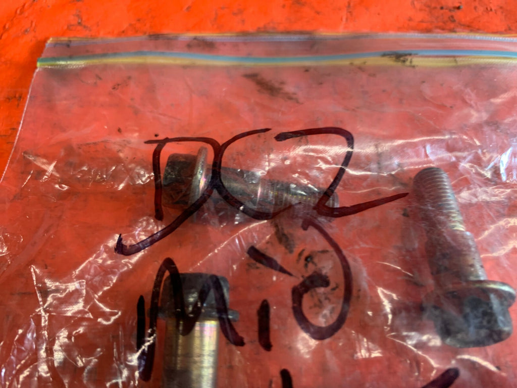 94 01 ACURA INTEGRA   99 00 CIVIC SI INTERMEDIATE MID HALF JACK SHAFT BOLT BOLTS2