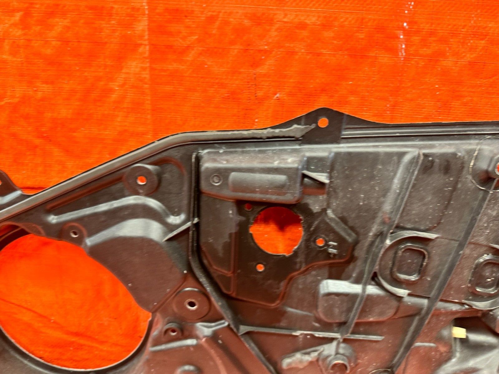 04 11 MAZDA RX8 RX 8   LEFT DOOR INSERT CARRIER HOUSING   OEM FACTORY #30312
