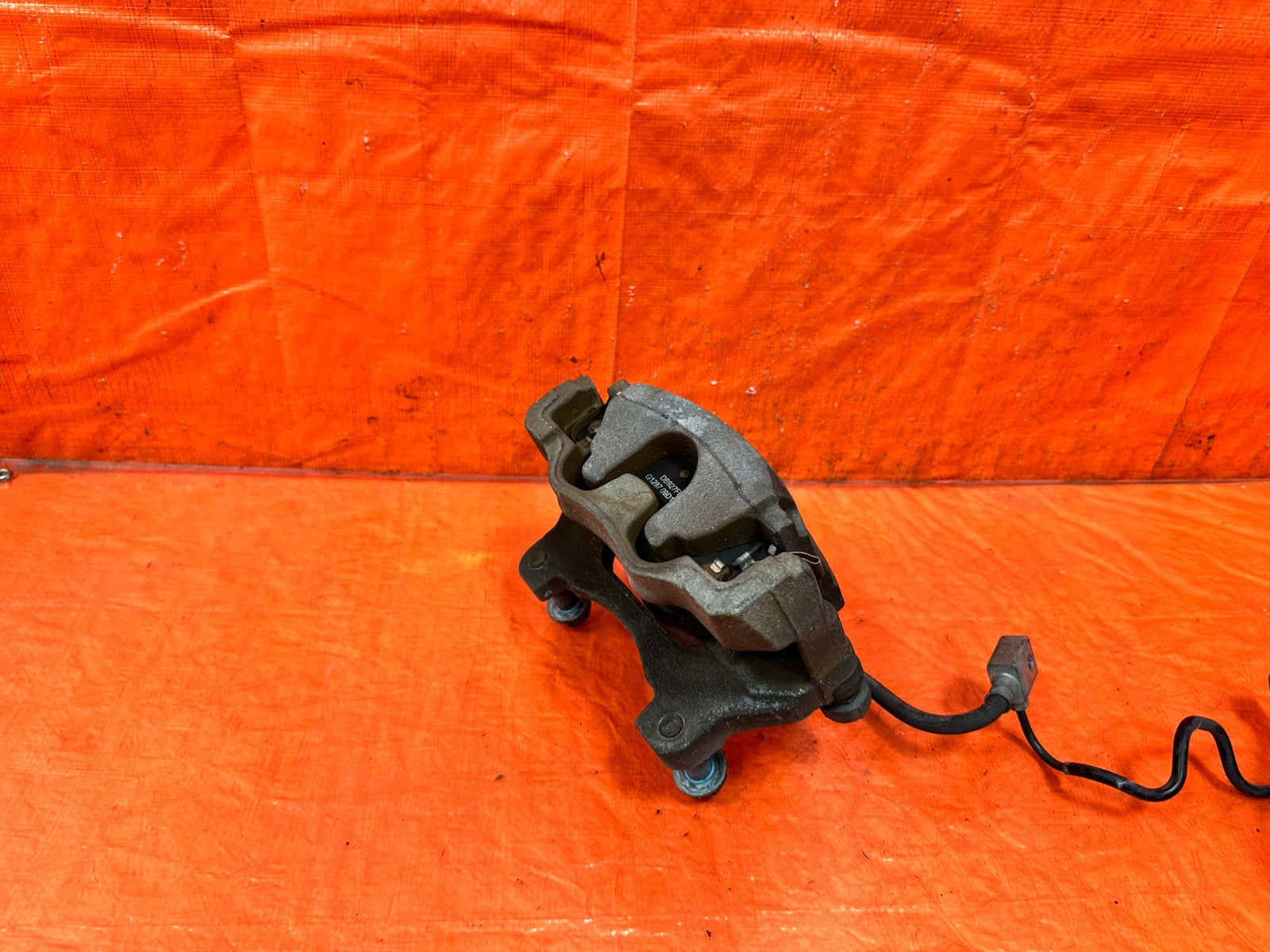 08 15 INFINITI G37 COUPE & CONVERTIBLE   LEFT FRONT BRAKE CALIPER OEM 3103