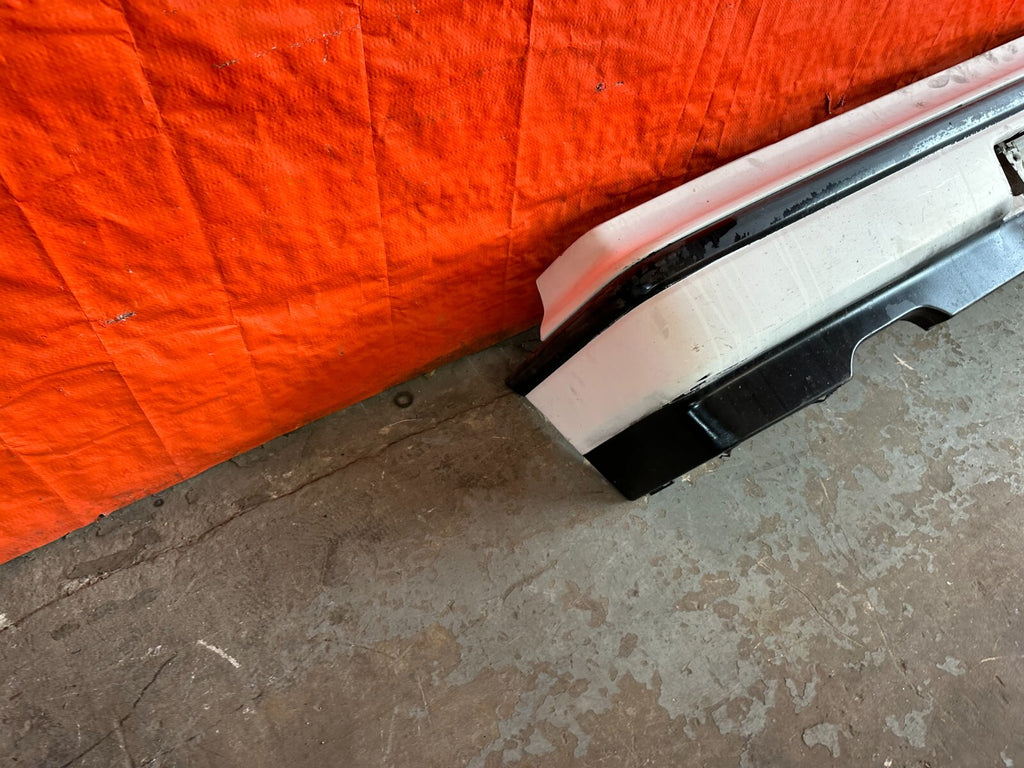 88 89 HONDA CRX   REAR BUMPER COVER   WHITE COLOR   OEM FACTORY #2439