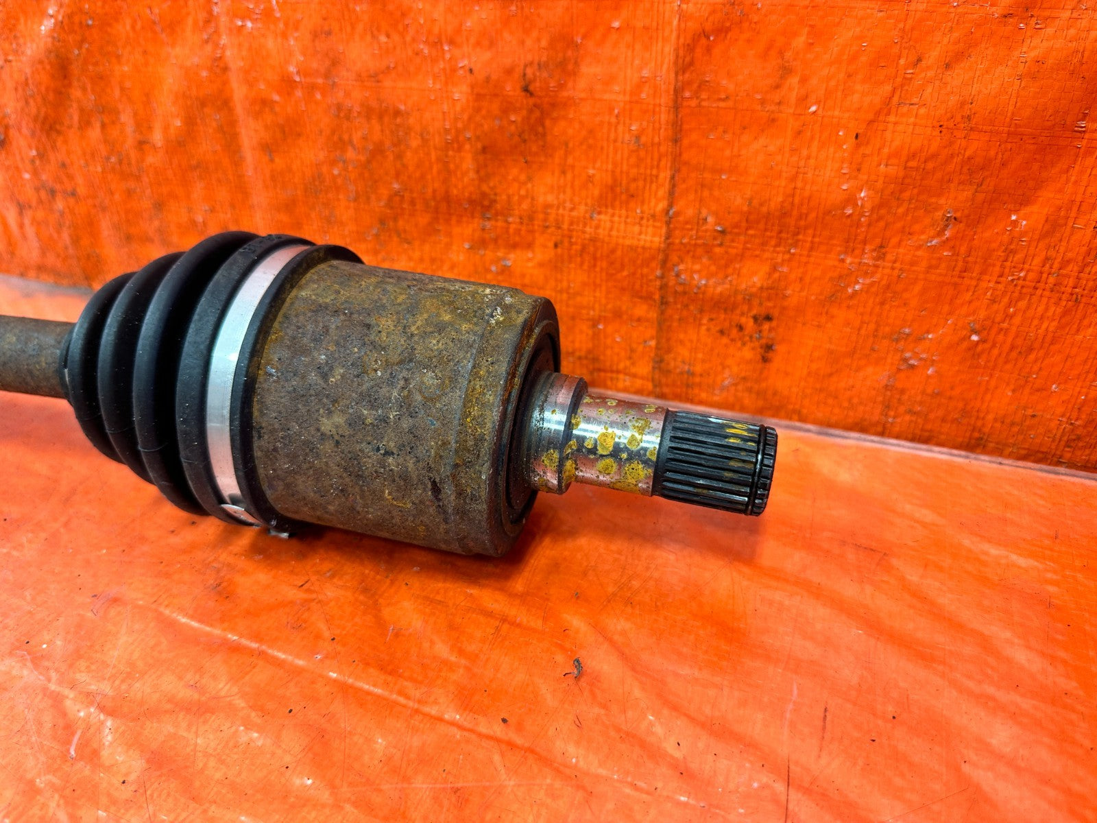 90 91 HONDA CIVIC HATCHBACK   AXLE / CV JOINT   PASSENGER RIGHT SIDE OEM 3172