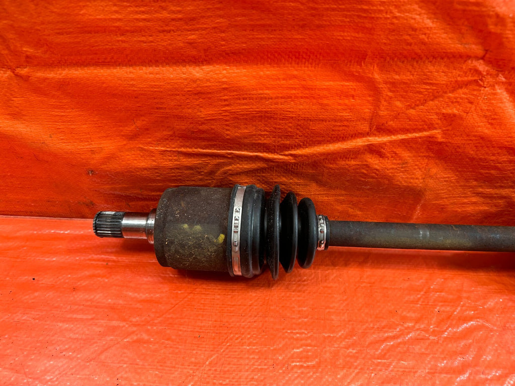 93 97 HONDA DEL SOL 92 00 CIVIC   AXLE / CV JOINT   PASSENGER RIGHT SIDE OEM 2277