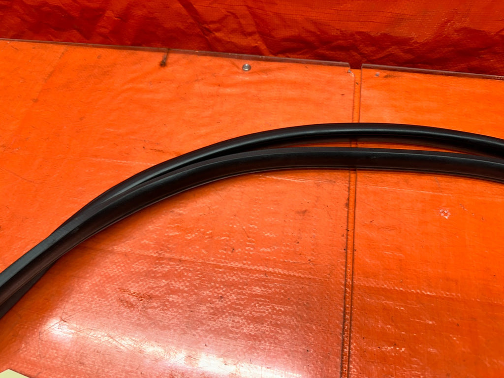 97 01 HONDA PRELUDE 2.2L INTERIOR OPEN TRIM MOLDING RUBBER LEFT RIGHT  OEM #3357