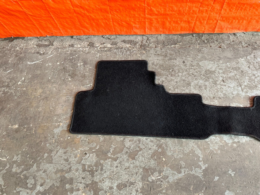 08 15 INFINITI G37 & Q60    2D COUPE   REAR FLOOR MAT   BLACK   OEM #1887