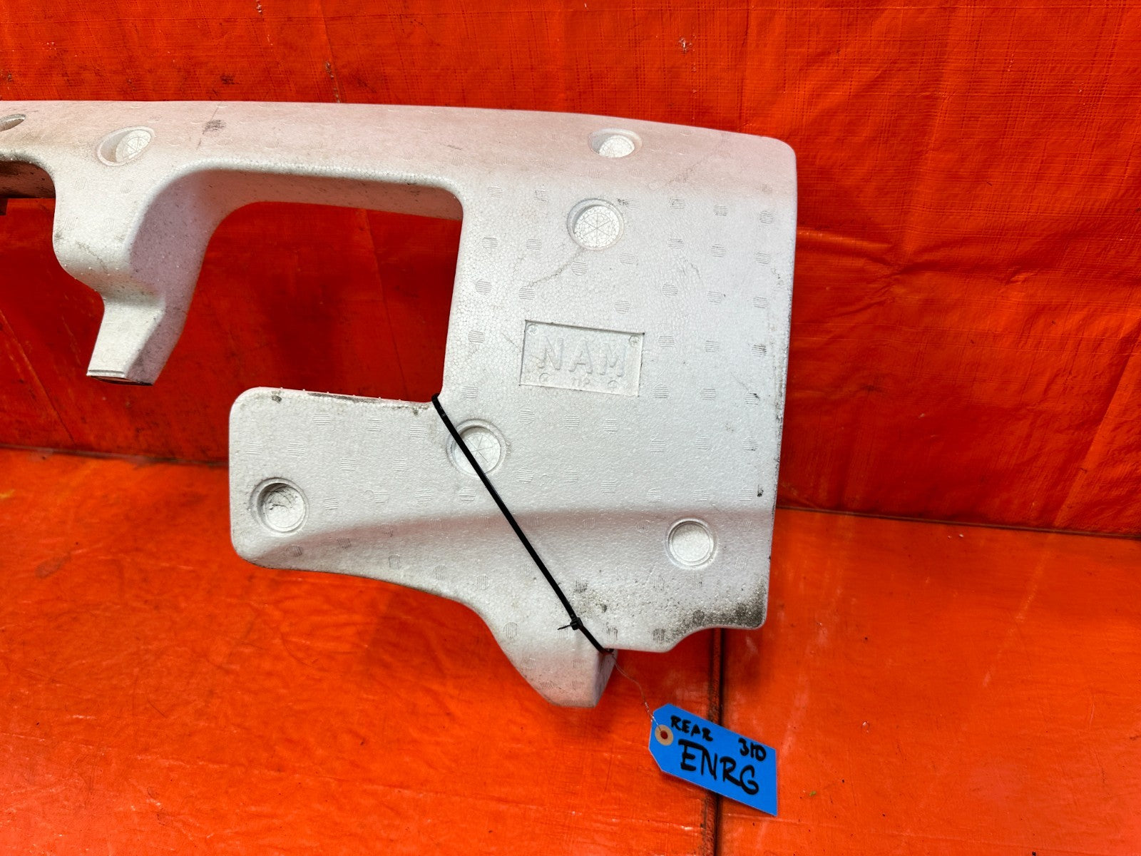 09 15 INFINITI G37 CONVERTIBLE   REAR BUMPER FOAM IMPACT ENERGY ABSORBER OEM 3101