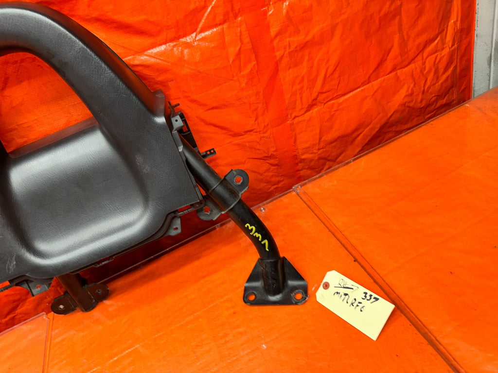 00-03 HONDA S2000 AP1 2.0L RIGHT PASSENGER REAR ROLL BAR HOOP PLASTIC TRIM #3376