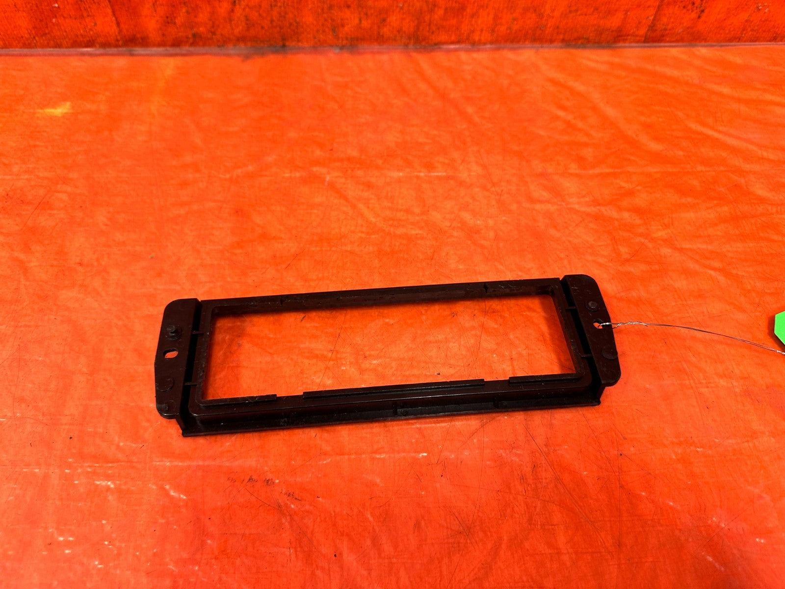 90 91 HONDA CIVIC HATCHBACK   RADIO PANEL TRIM 77233 SH3 A00 OEM 3172