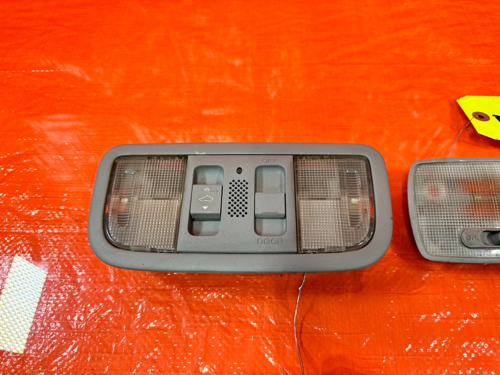 06 07 HONDA CIVIC   SI COUPE MODEL ONLY   DOME MAP READING LIGHT LAMP   OEM 2648