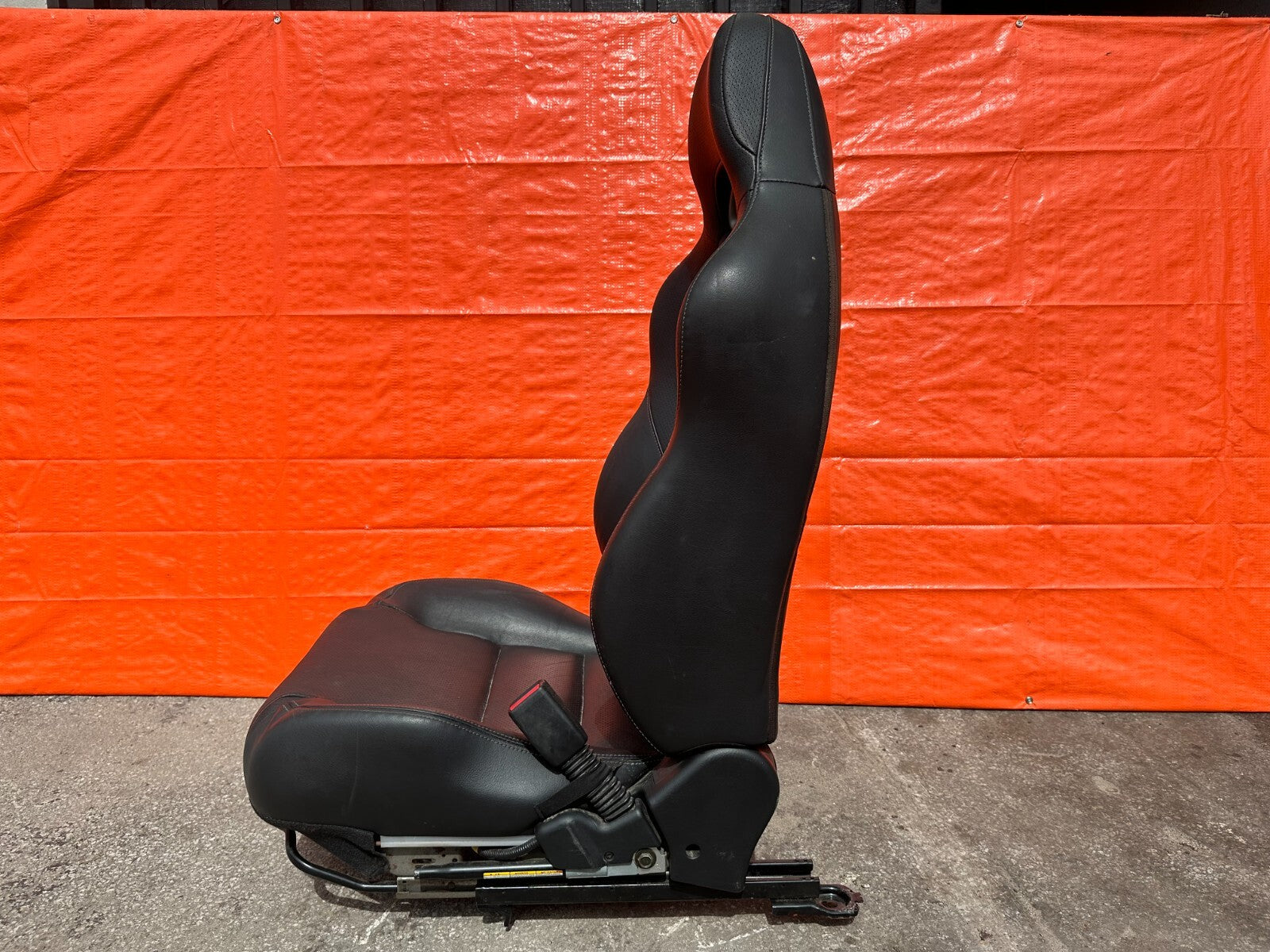 05 06 ACURA RSX   PASSENGER RIGHT   BLACK LEATHER SEAT   OEM FACTORY OE #299