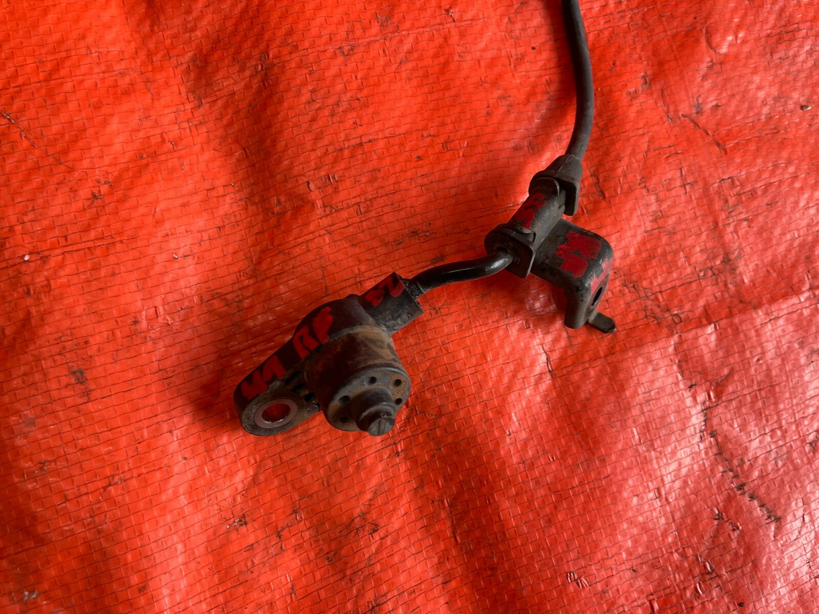00 05 HONDA S2000   PASSENGER RIGHT FRONT ABS WIRE SENSOR   57450 S2A 003   READ4