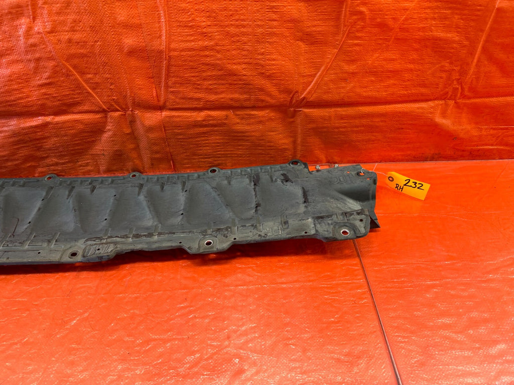 09 13 INFINITI G37 CONVERTIBLE PASSENGER RIGHT UNDER BODY SPLASH SHIELD OEM 2327