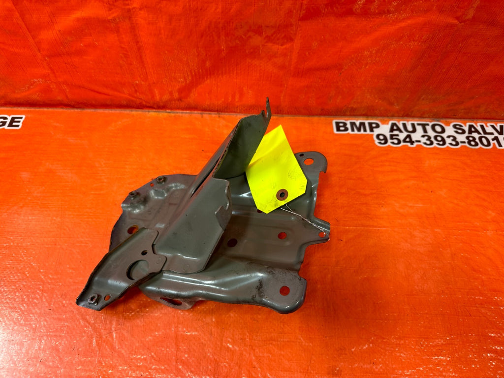 04 08 ACURA TSX   BATTERY TRAY   OEM FACTORY #2555