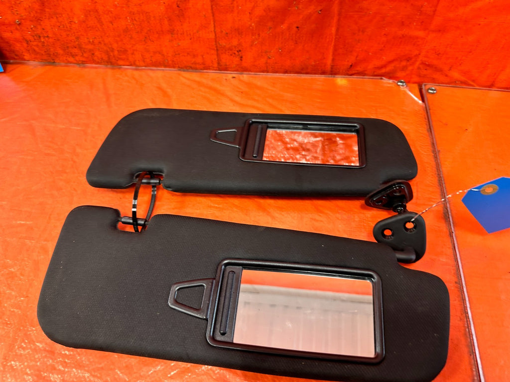 13 16 HYUNDAI GENESIS COUPE 3.8L   LEFT AND RIGHT SUN VISORS PAIR SET   OEM #31810