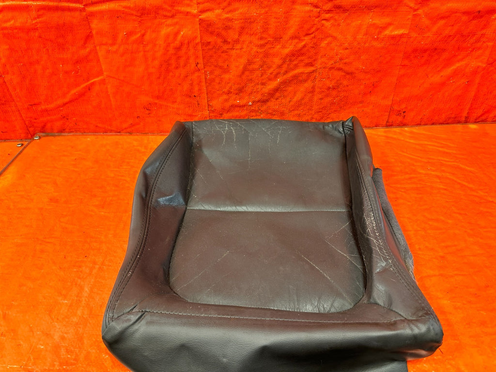 94 01 ACURA INTEGRA 2D   PASSENGER RIGHT FRONT LOWER LEATHER SEAT WRAP OEM 3091