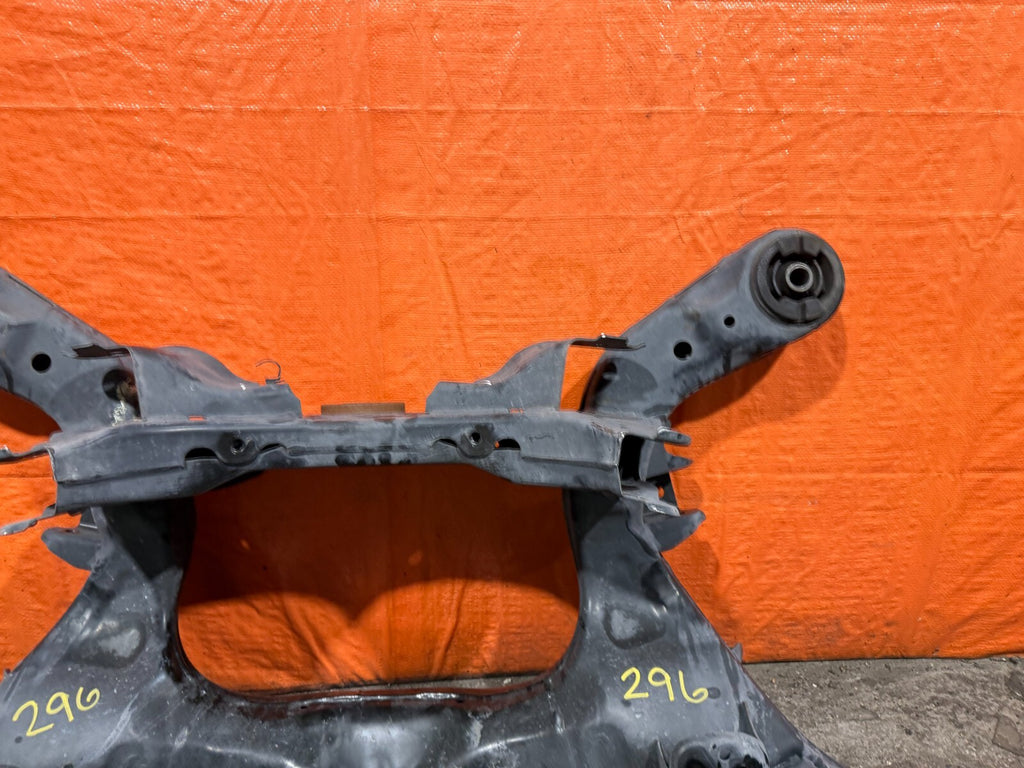 14 20 INFINITI Q50 & 16 20 Q60 REAR SUBFRAME CROSSMEMBER K FRAME W/ BRACKETS 2963