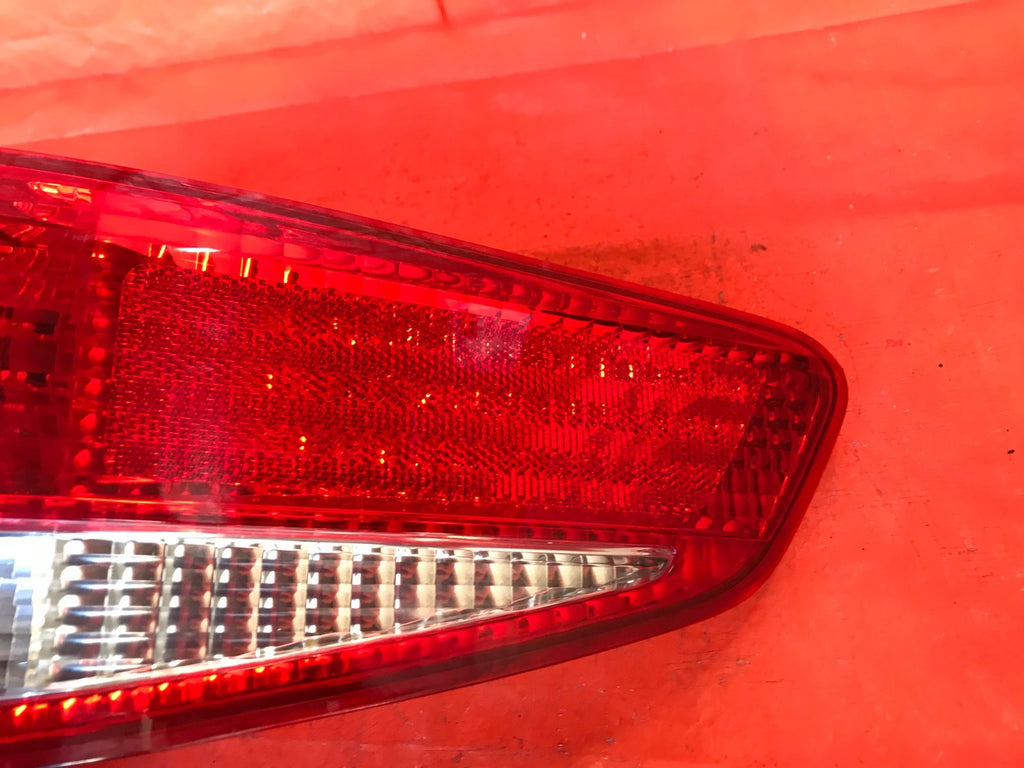 OEM 2003 2004 03 04 HONDA ACCORD SEDAN PASSENGER RIGHT OUTER TAIL LIGHT LAMP3