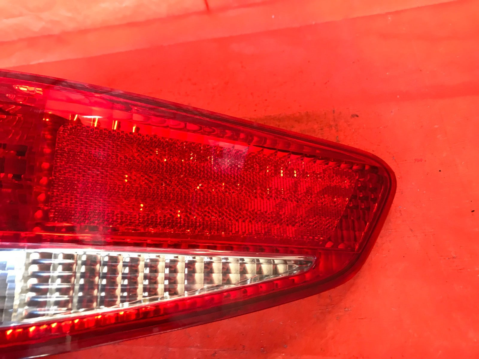 OEM 2003 2004 03 04 HONDA ACCORD SEDAN PASSENGER RIGHT OUTER TAIL LIGHT LAMP3