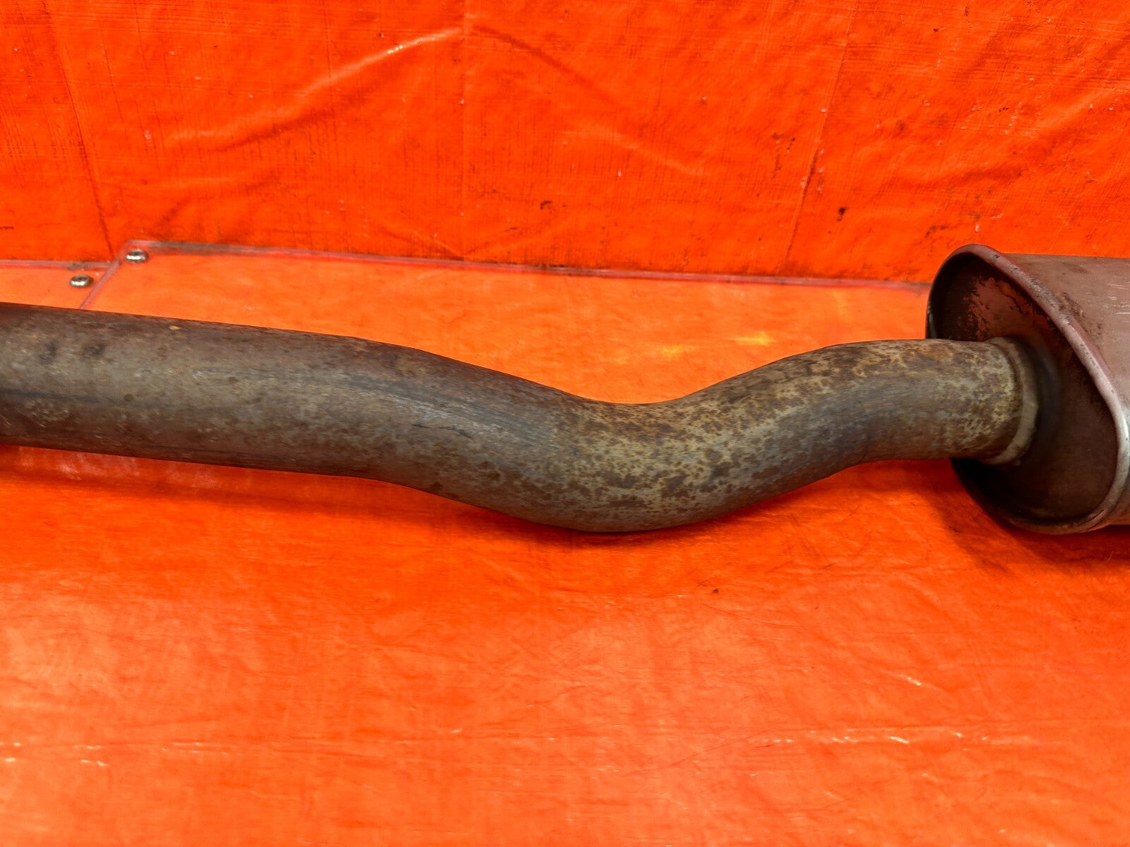 03 05 INFINITI G35 COUPE   CENTER EXHUAST MID PIPE W/ RESONATOR   OEM #2982