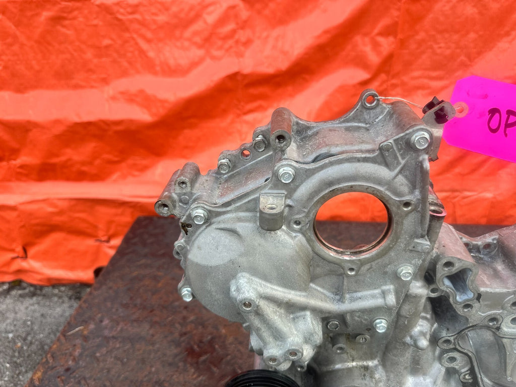 16 20 INFINITI Q50 & Q60   3.0L 300HP   TIMING CHAIN COVER CASE W/ L & R COVERS4