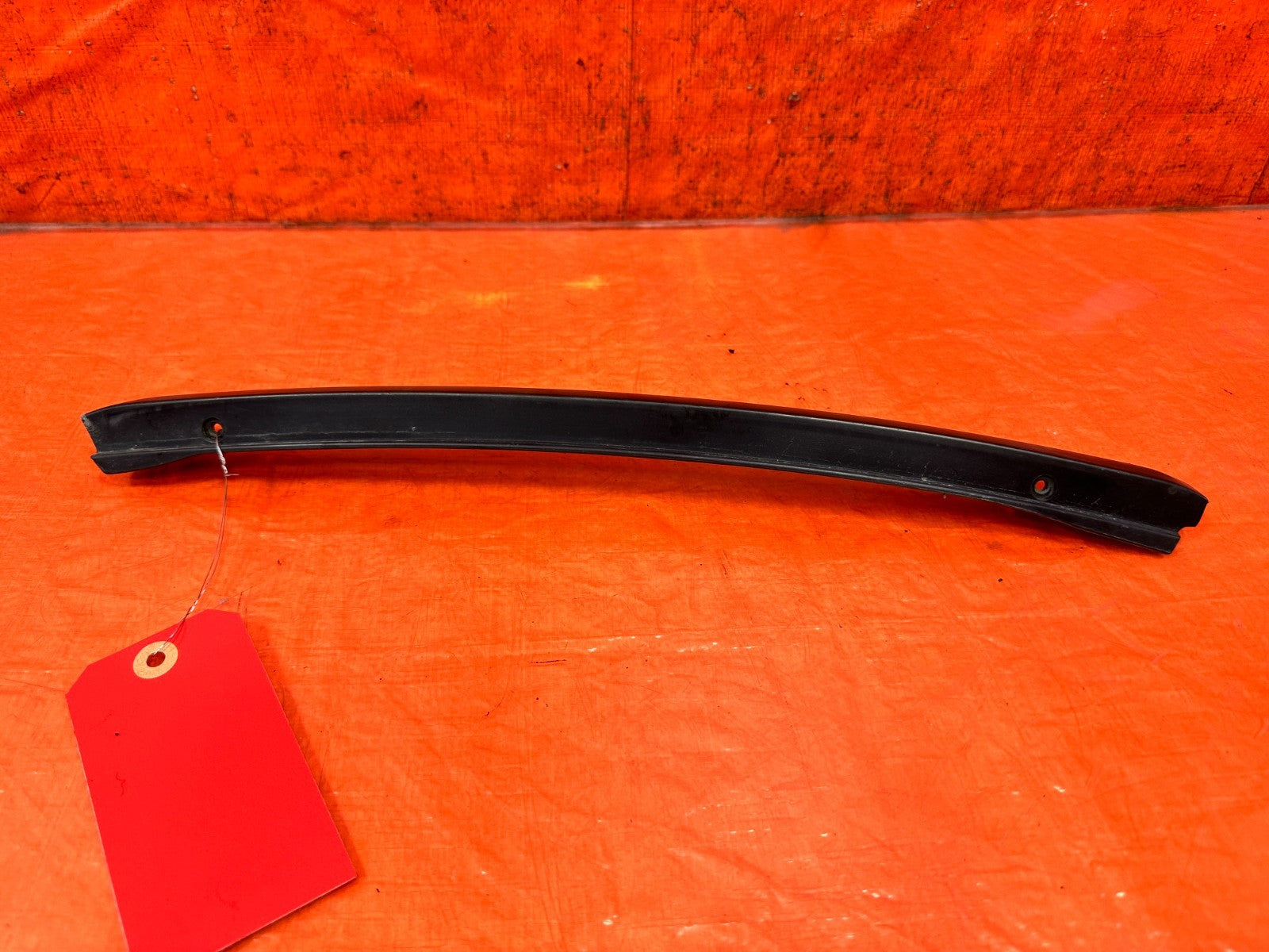 90 91 HONDA CIVIC HATCHBACK   RIGHT CENTER PILLAR TRIM    73840 SH0 A10  OEM 3259