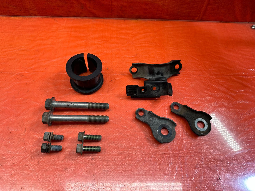 08 12 HONDA ACCORD SEDAN   POWER STEERING RACK BRACKETS HARDWARE OEM #23914