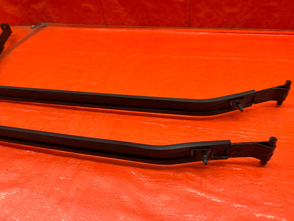 08 15 INFINITI G37 COUPE GAS GASOLINE FUEL TANK MOUNTING STRAPS BAND SET OEM 1695