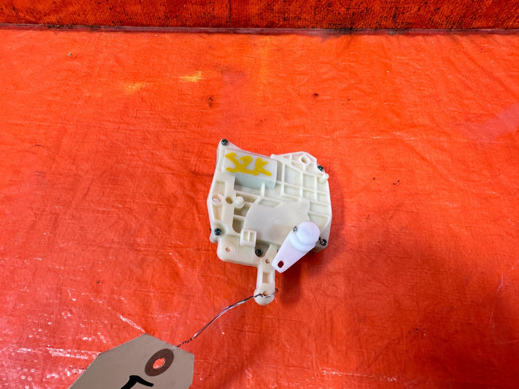 00 09 HONDA S2000   DRIVER LEFT DOOR LOCK ACTUATOR MOTOR   OEM #S2K5