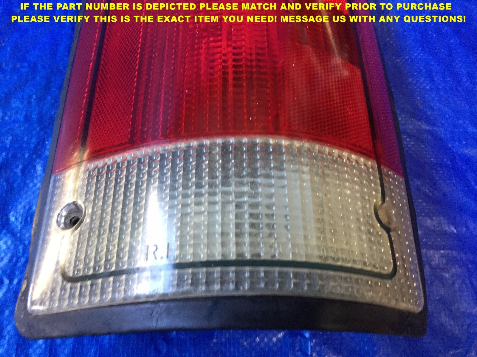 OEM 97 98 99 00 01 02 03 FORD E150 E250 E350 VAN PASSENGER RIGHT TAIL LIGHT #21
