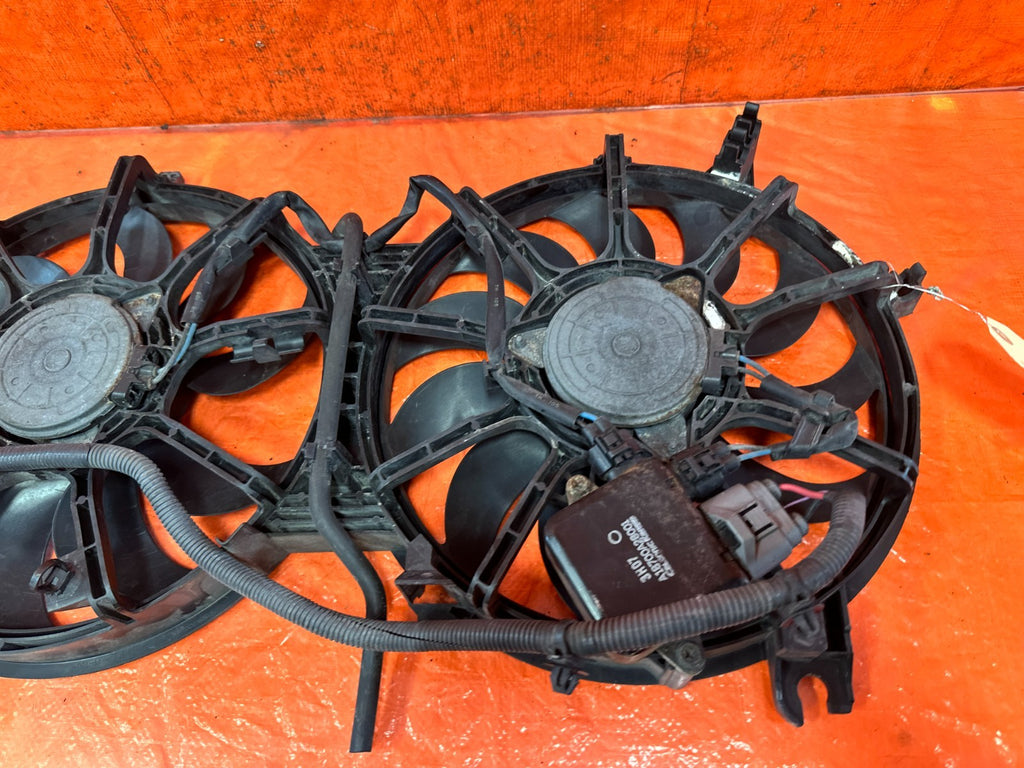 08 15 INFINITI G37 Q60 3.7L RADIATOR COOLING FANS SHROUD WITH MODULE #3295