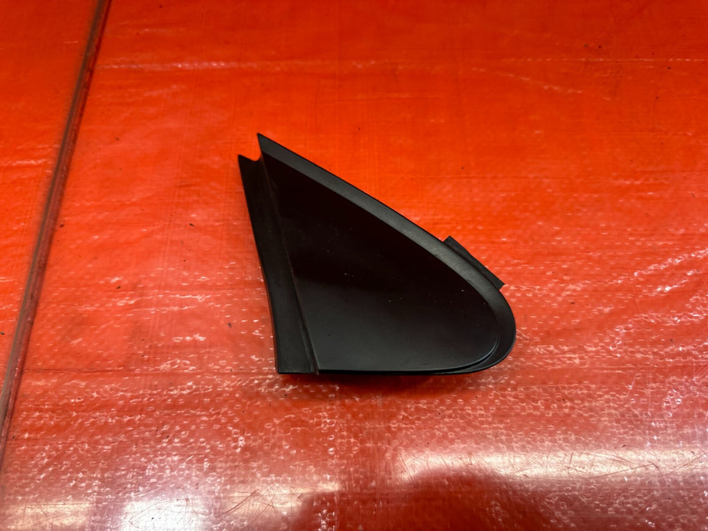 02 05 HONDA CIVIC SI EP3 HATCHBACK RIGHT EXTERIOR MIRROR TRIM COVER PLASTIC #2135