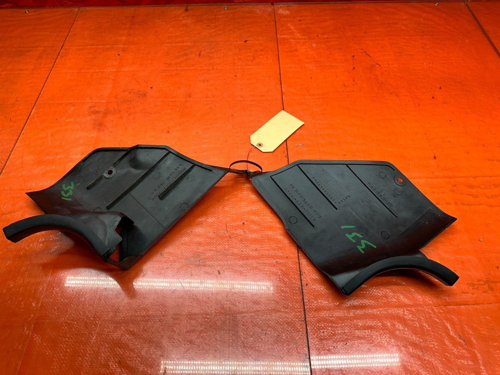 94 01 ACURA INTEGRA LEFT RIGHT INTERIOR KICK PANEL TRIM BLACK OEM #3315