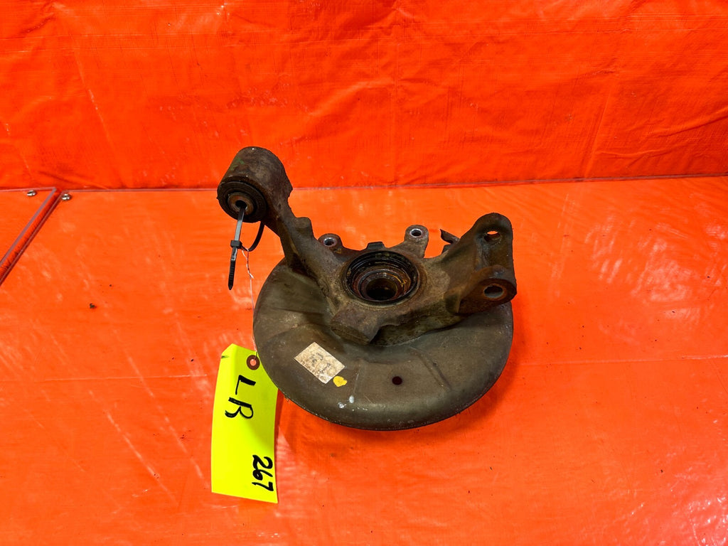 90 93 MAZDA MX 5 MIATA   DRIVER LEFT REAR   SPINDLE KNUCKLE HUB   OEM #2677