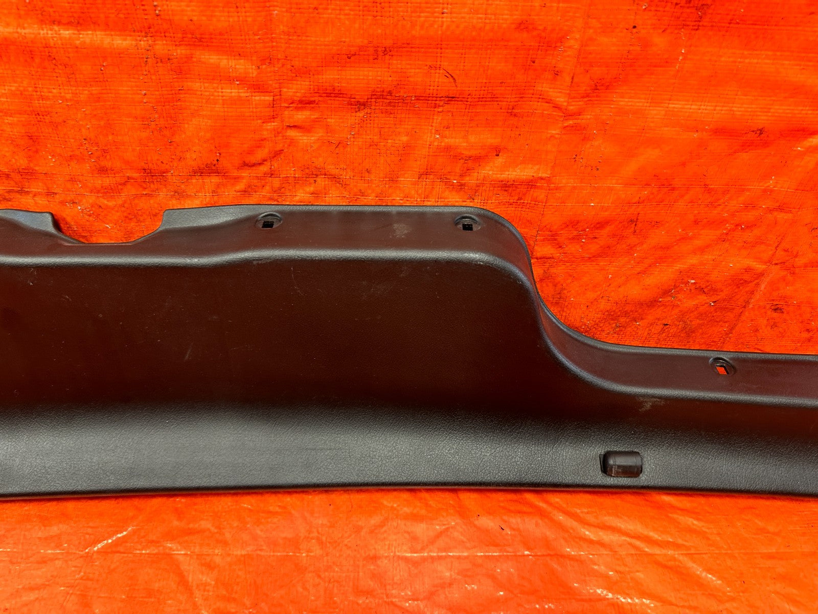 90 91 HONDA CIVIC HATCHBACK   REAR HATCH TAILGATE TRIM PLASTIC COVER OEM 3255