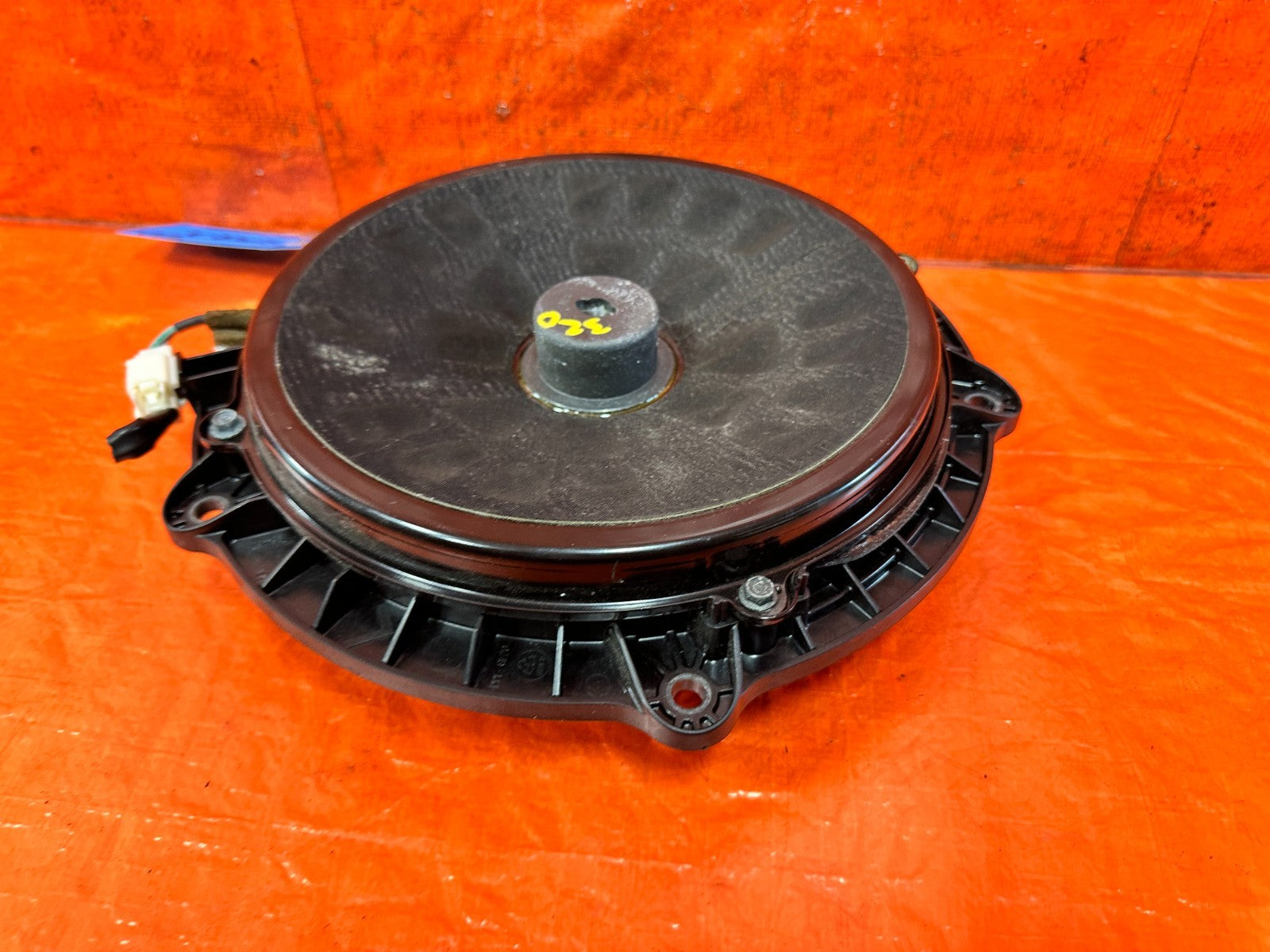 08 15 INFINITI G37 Q60 COUPE  DRIVER LEF T DOOR   BOSE SPEAKER   OEM #3203