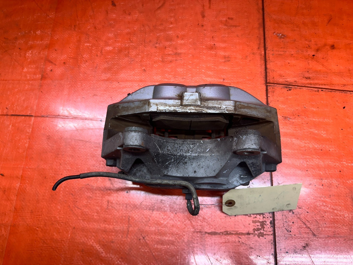 08-15 G37 Q60 14-23 Q50 SPORT - AKEBONO - PASSENGER RIGHT FRONT CALIPER OEM 3454