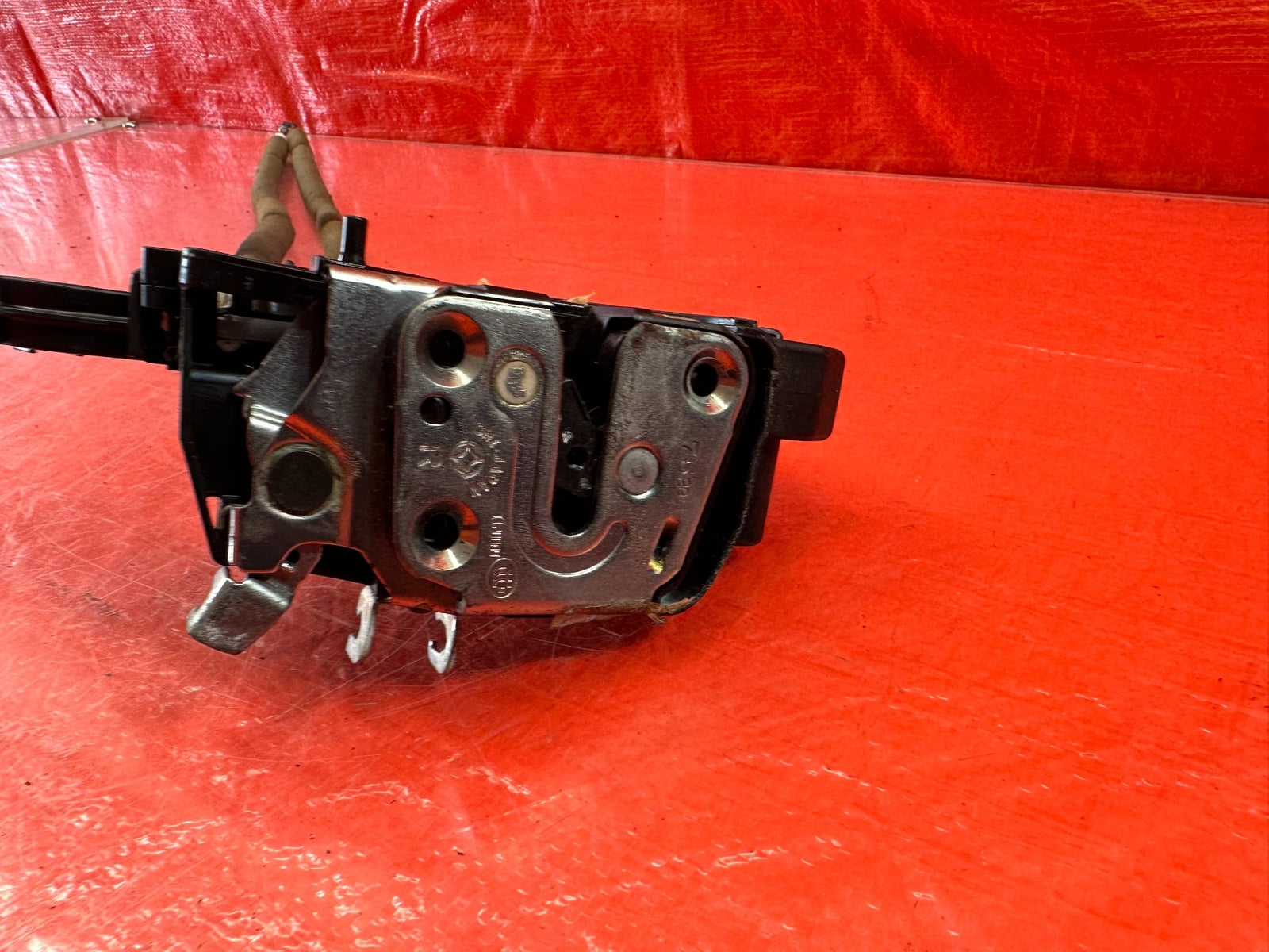 07 13 INFINITI G35 G37 SEDAN   DOOR LOCK ACTUATOR RIGHT REAR   OEM #1925