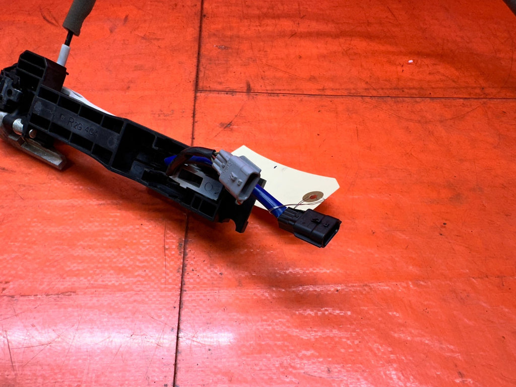 2016-2020 INFINITI Q60 COUPE PASSENGER RIGHT EXTERIOR DOOR HANDLE OEM #20Q6010