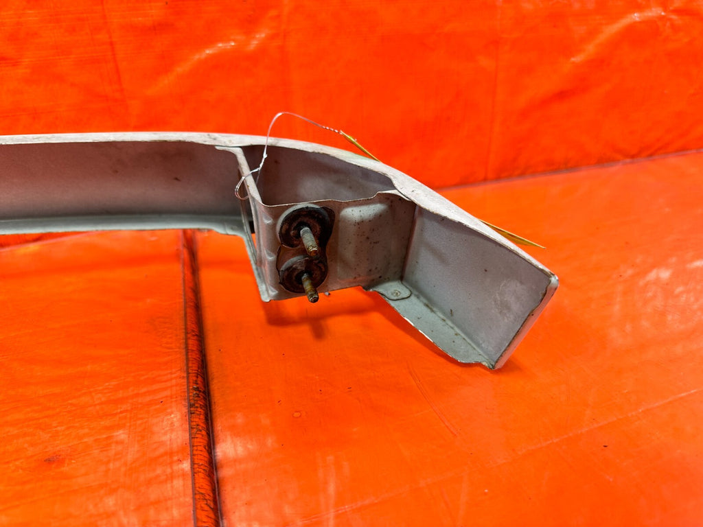94 01 ACURA INTEGRA REAR BUMPER TAIL LIGHT LAMP GATE TRIM UPPER SKIRT PANEL #27417