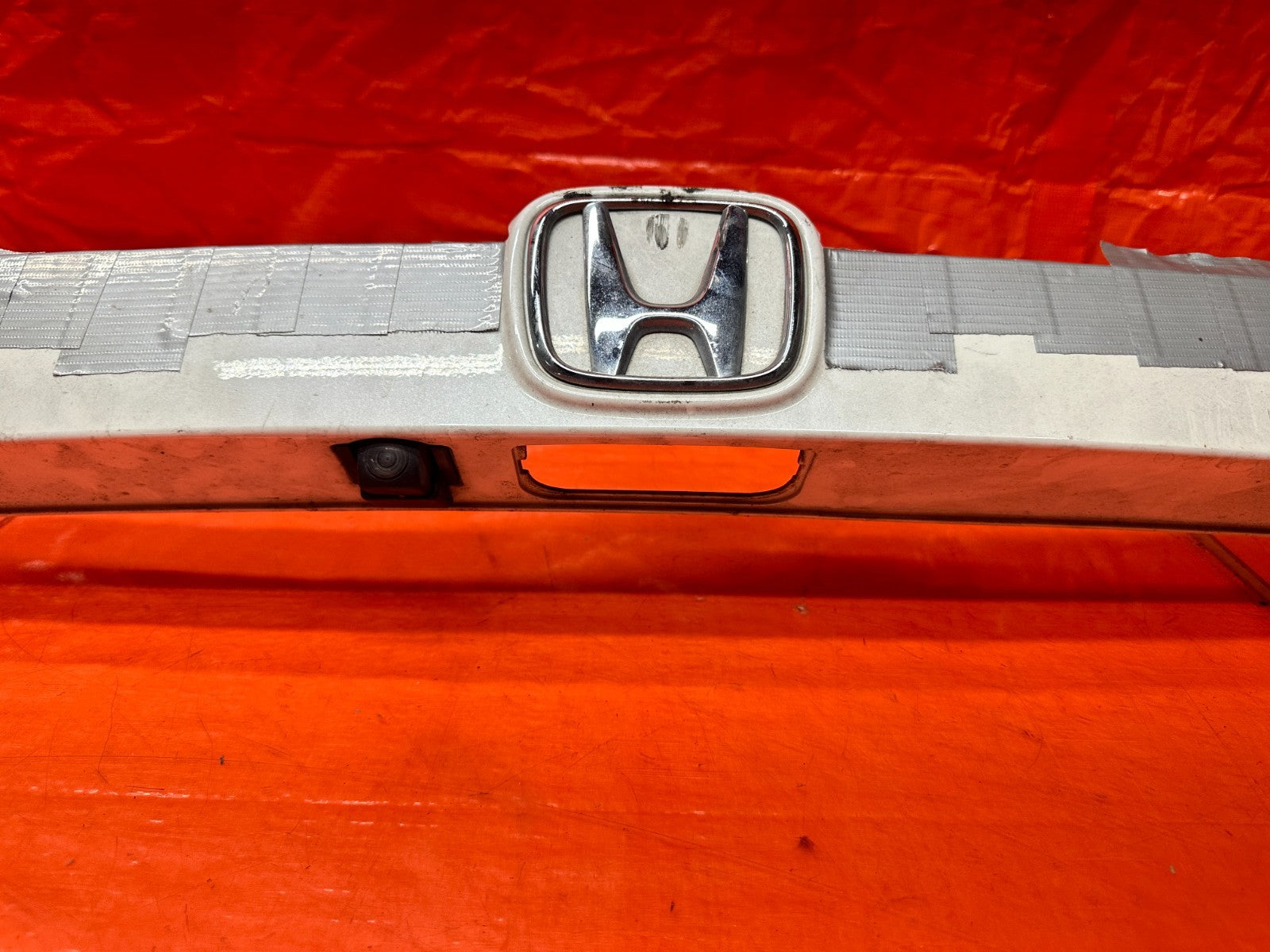 2018 2022 HONDA ACCORD REAR TRUNK TRIM FINISH PANEL BADGE OEM #20ACC7