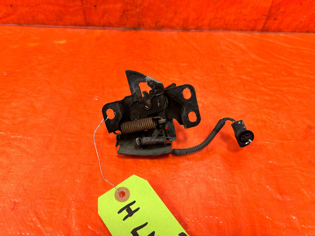 06 11 HONDA CIVIC SI COUPE & SEDAN HOOD BONNETT LATCH LOCKING MECHANISM OEM #3002