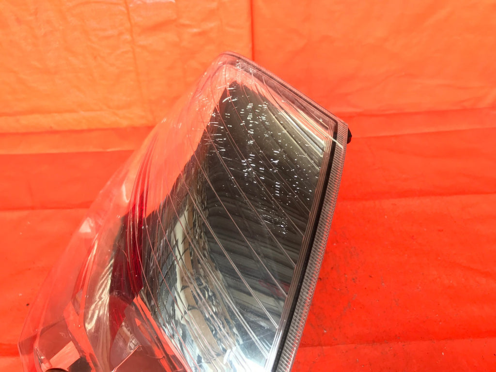 OEM 2010 2011 2012 NISSAN SENTRA PASSENGER RIGHT OUTER TAIL LIGHT LAMP 10 11 126
