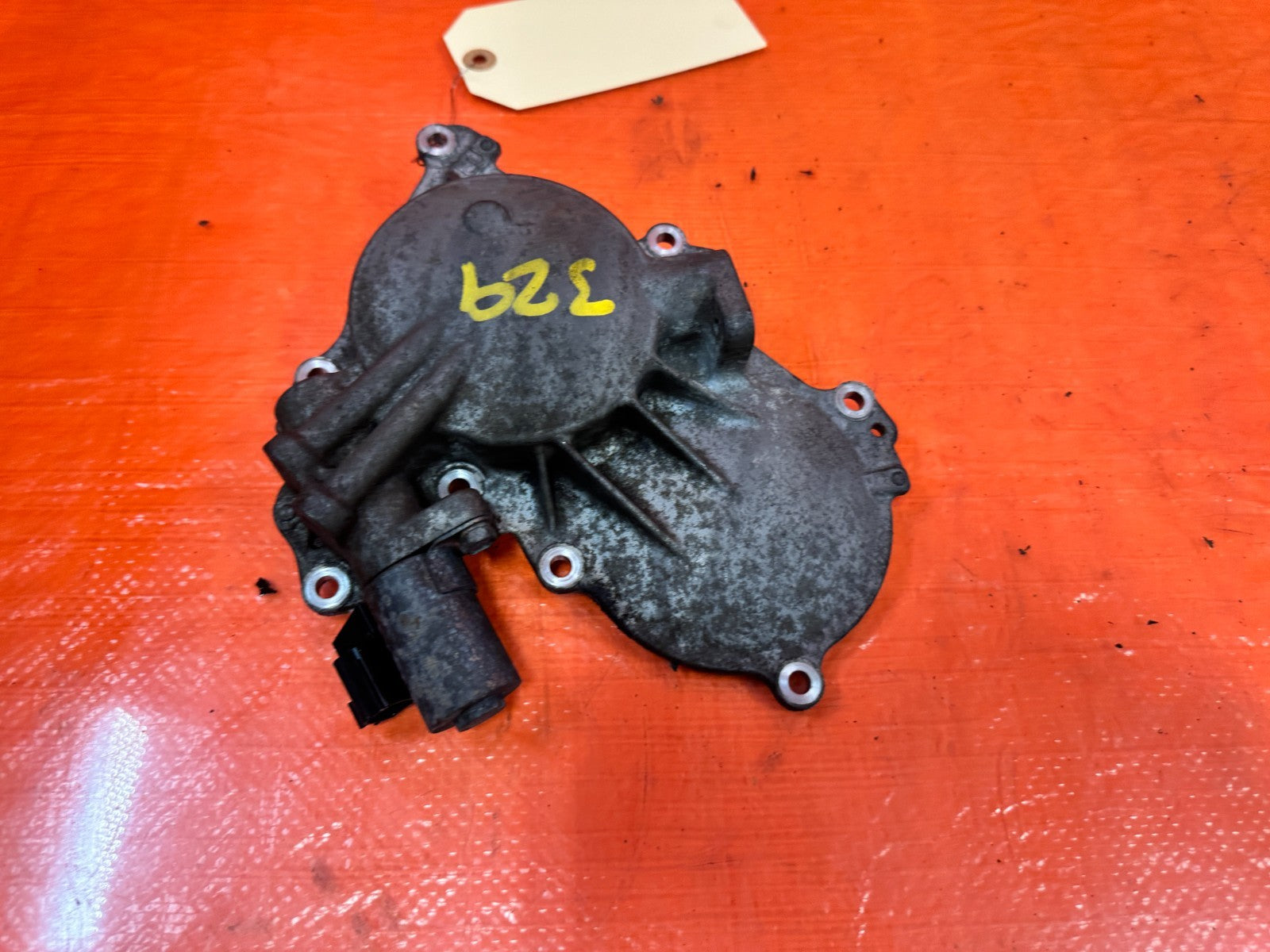 08 15 INFINITI G37 Q60 3.7L LEFT DRIVER VVT CAM SPROCKET VTC COVER OEM #3292