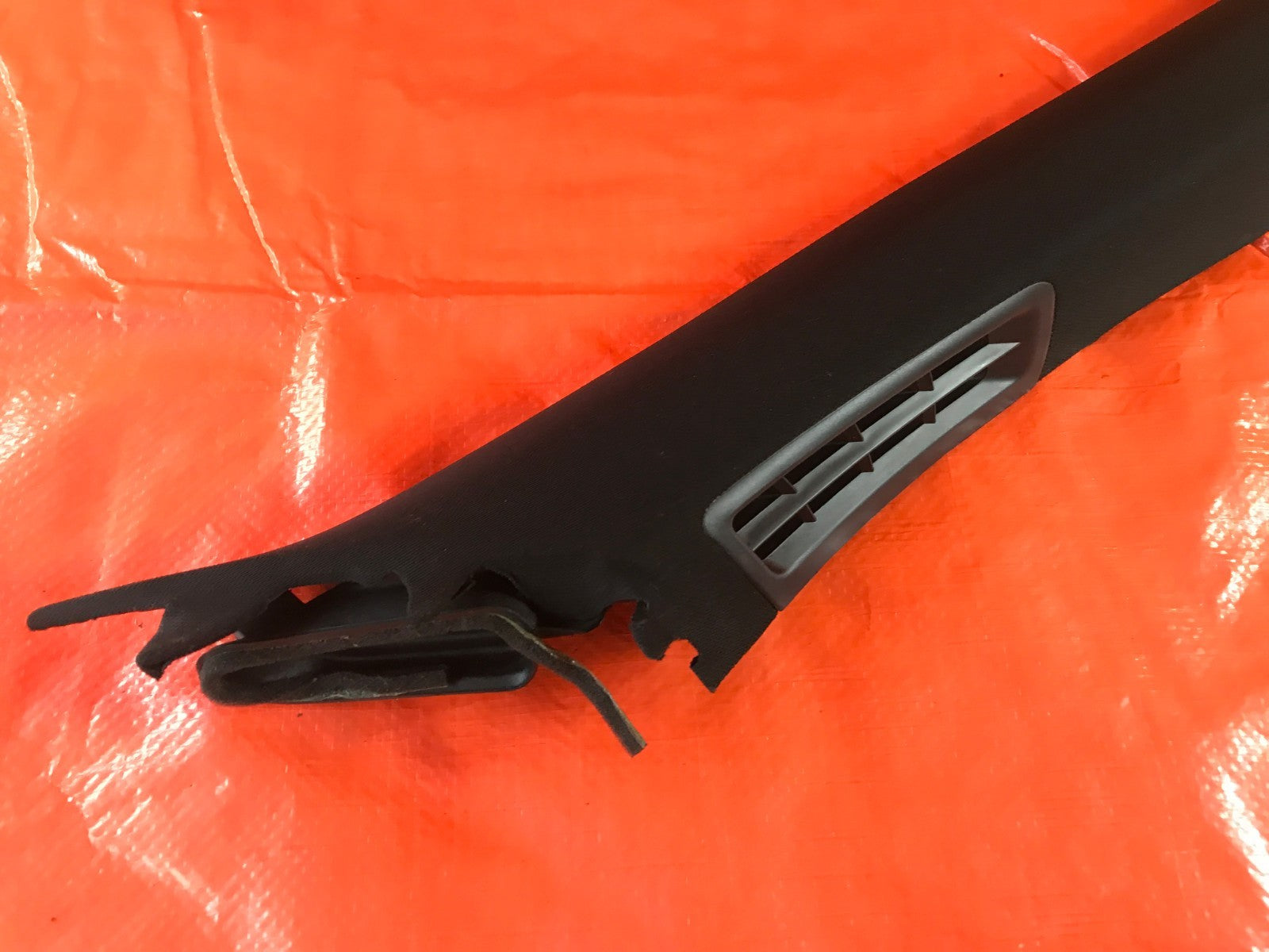 OEM 2017 17 INFINITI Q60 AWD 3.0L TT   PASSENGER RIGHT A PILLAR R RH1