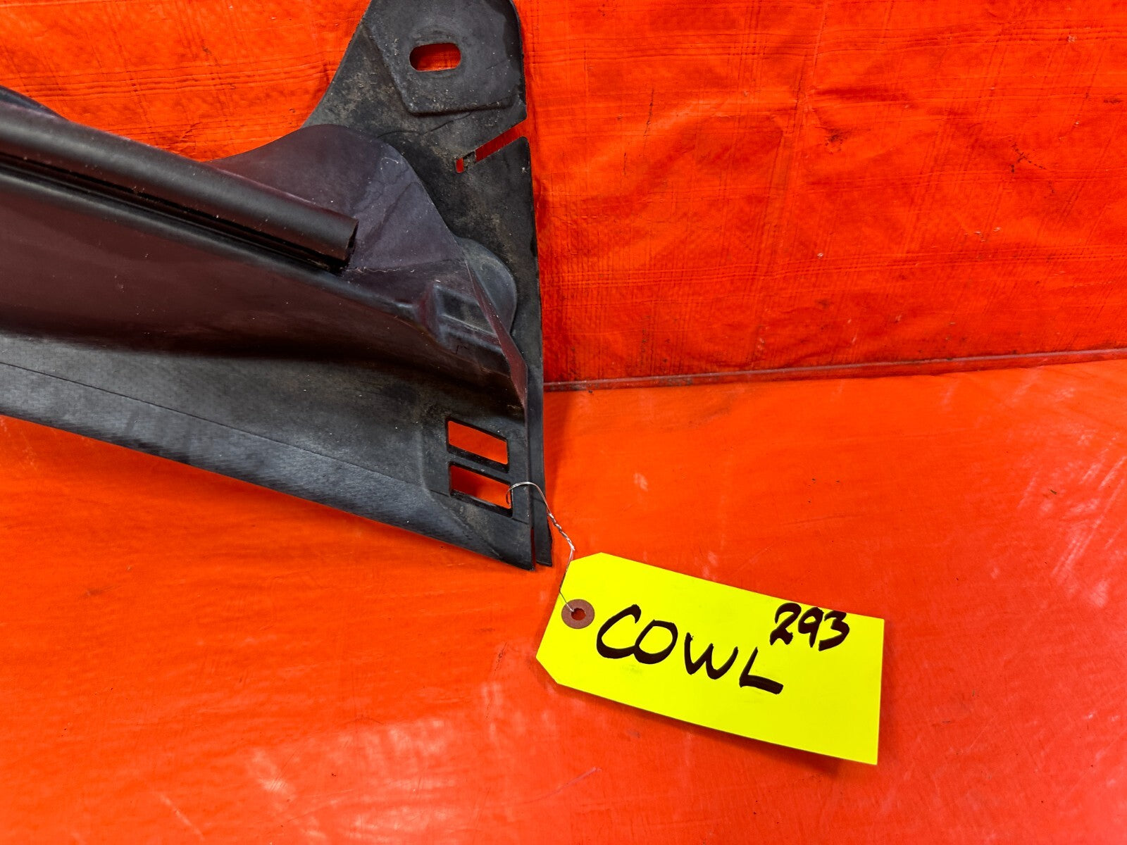 13 16 SCION FRS 17 20 86 13 20 BRZ   WINDSHIELD WIPER COWL TRIM PLASTIC OEM 2931