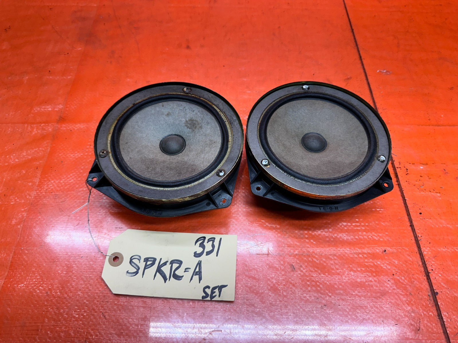 94 01 ACURA INTEGRA FRONT DOOR AUDIO SPEAKERS PAIR OEM #3310