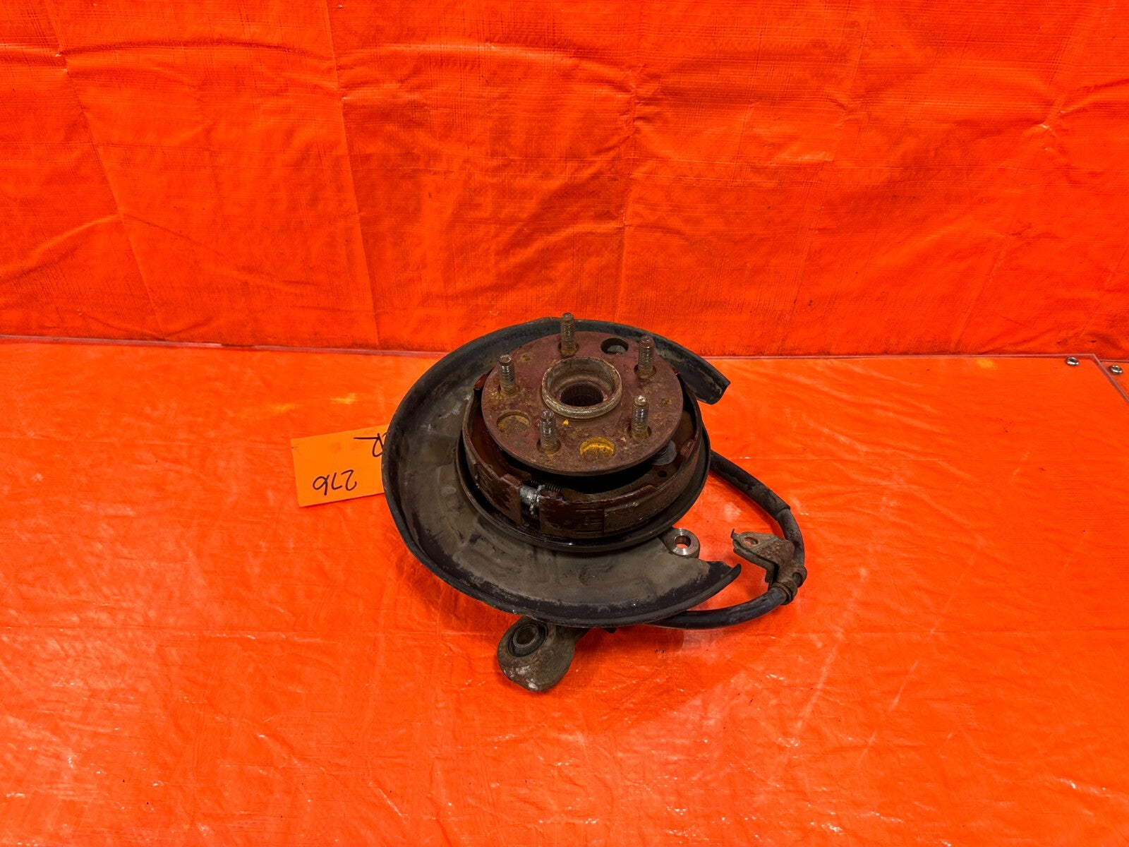92 00 LEXUS SC300   DRIVER LEFT REAR   SPINDLE KNUCKLE HUB   OEM FACTORY #2760