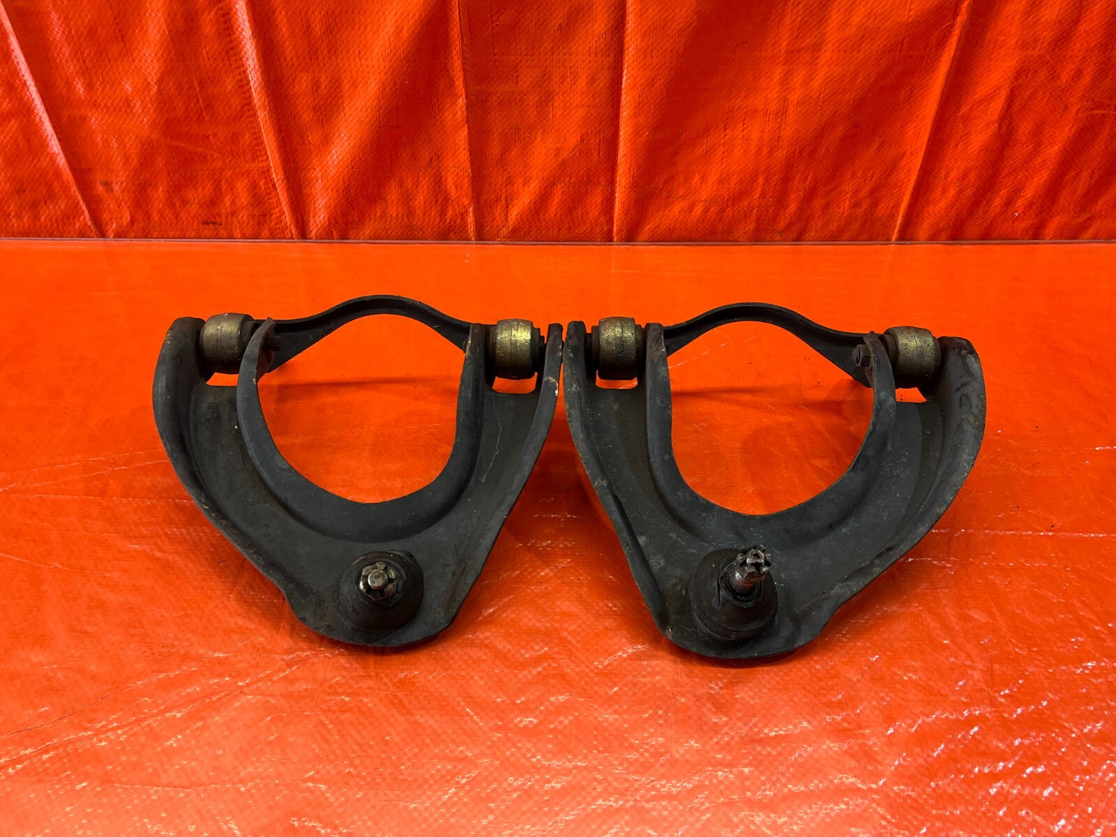 90 91 HONDA CRX   DRIVER LEFT PASSENGER RIGHT FRONT UPPER CONTROL ARMS OEM #15710