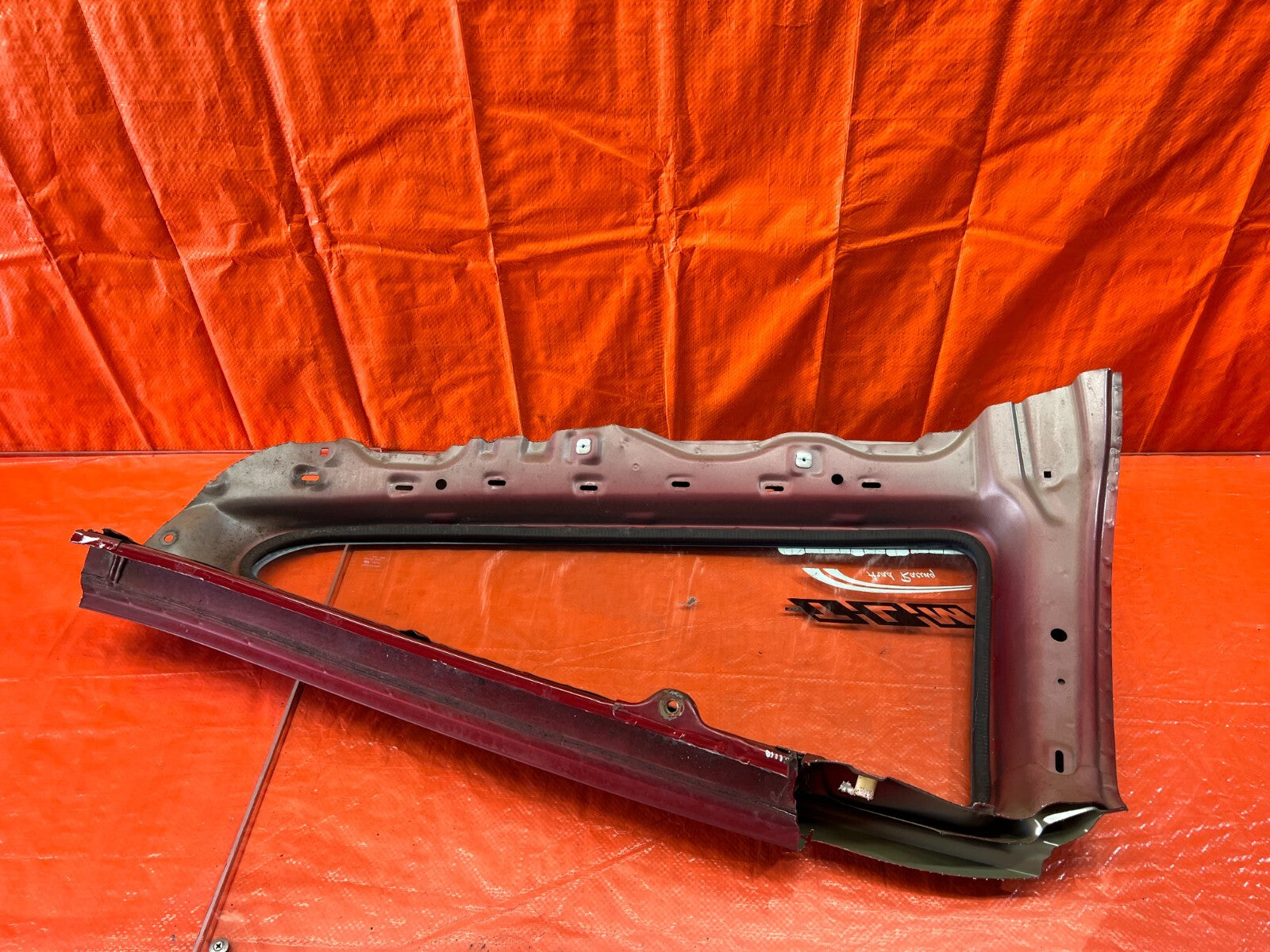 90 91 HONDA CRX   PASSENGER RIGHT REAR 1/4 GLASS WINDOW   OEM FACTORY #1579